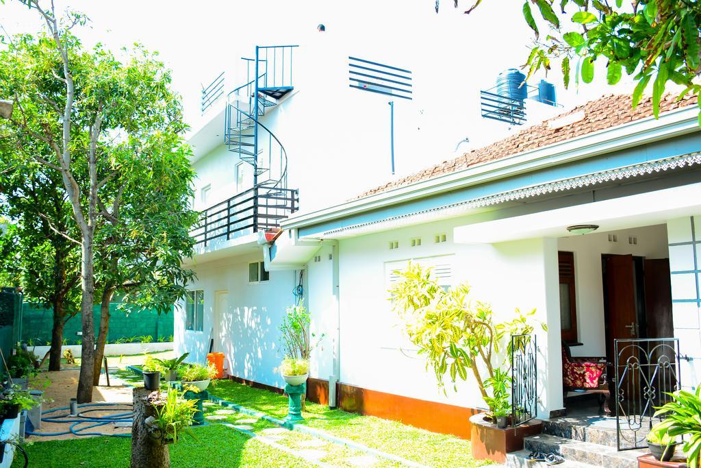 Mama Beach Villa Negombo Eksteriør bilde